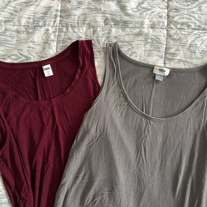 Old Navy Women's Tank Tops - Maroon and Gray